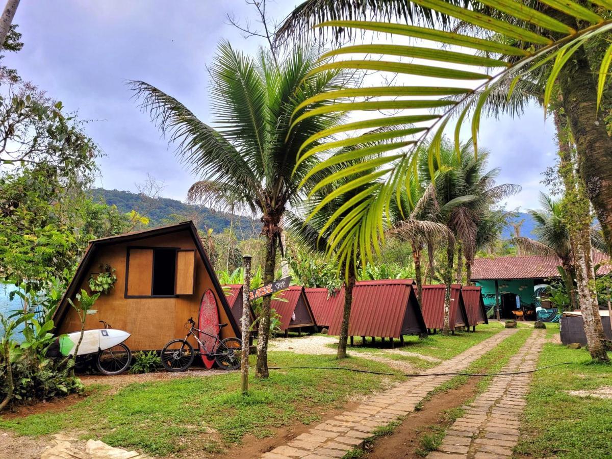 Base Camp, Guest House, Surf House , Itamambuca, Убатуба Екстер'єр фото